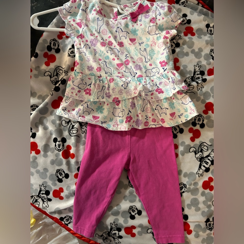 Carters Animal print set